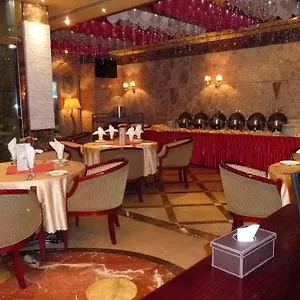 Oyo 122 Crystal Plaza Hotel Sharjah